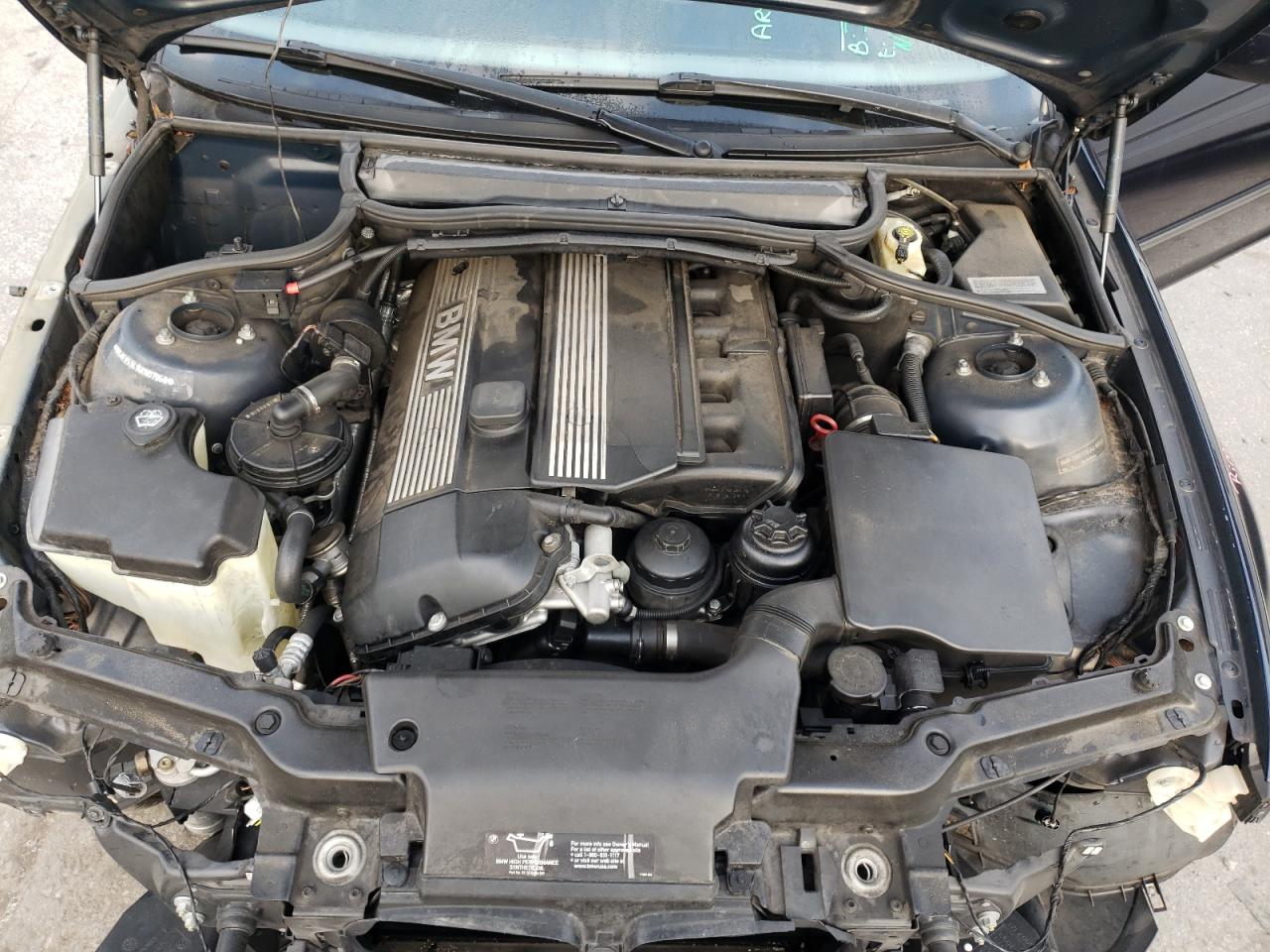 Photo 7 from auction – 2004 BMW 330 I with VIN WBAEV53414KM07058