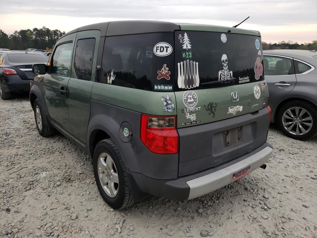 Photo 3 from auction – 2004 HONDA ELEMENT EX with VIN 5J6YH28544L024419