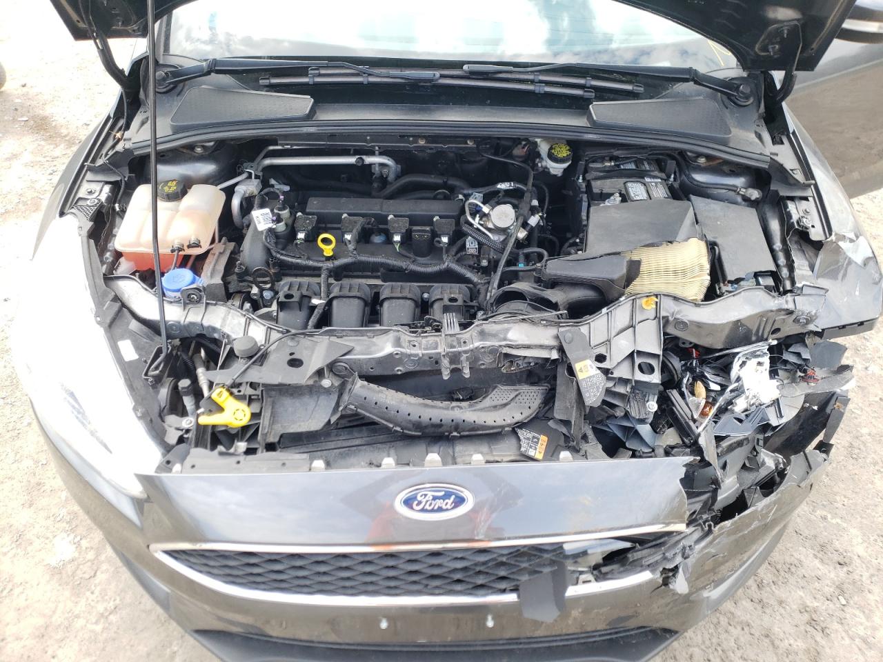 Photo 7 from auction – 2016 FORD FOCUS SE with VIN 1FADP3F2XGL354484