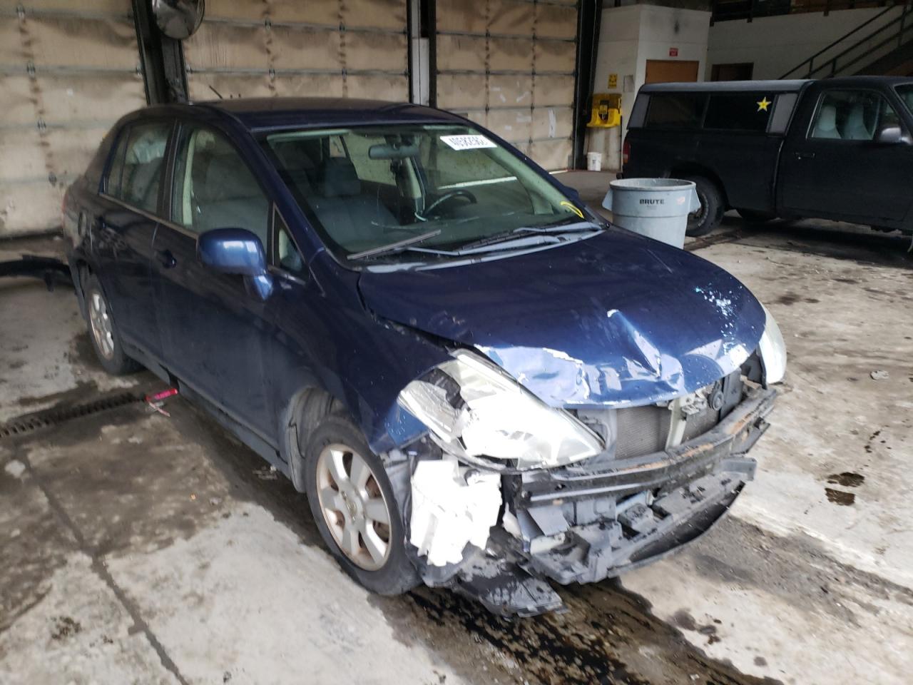 NISSAN VERSA S 2008 with VIN 3N1BC11E08L443539 - Photo from auction