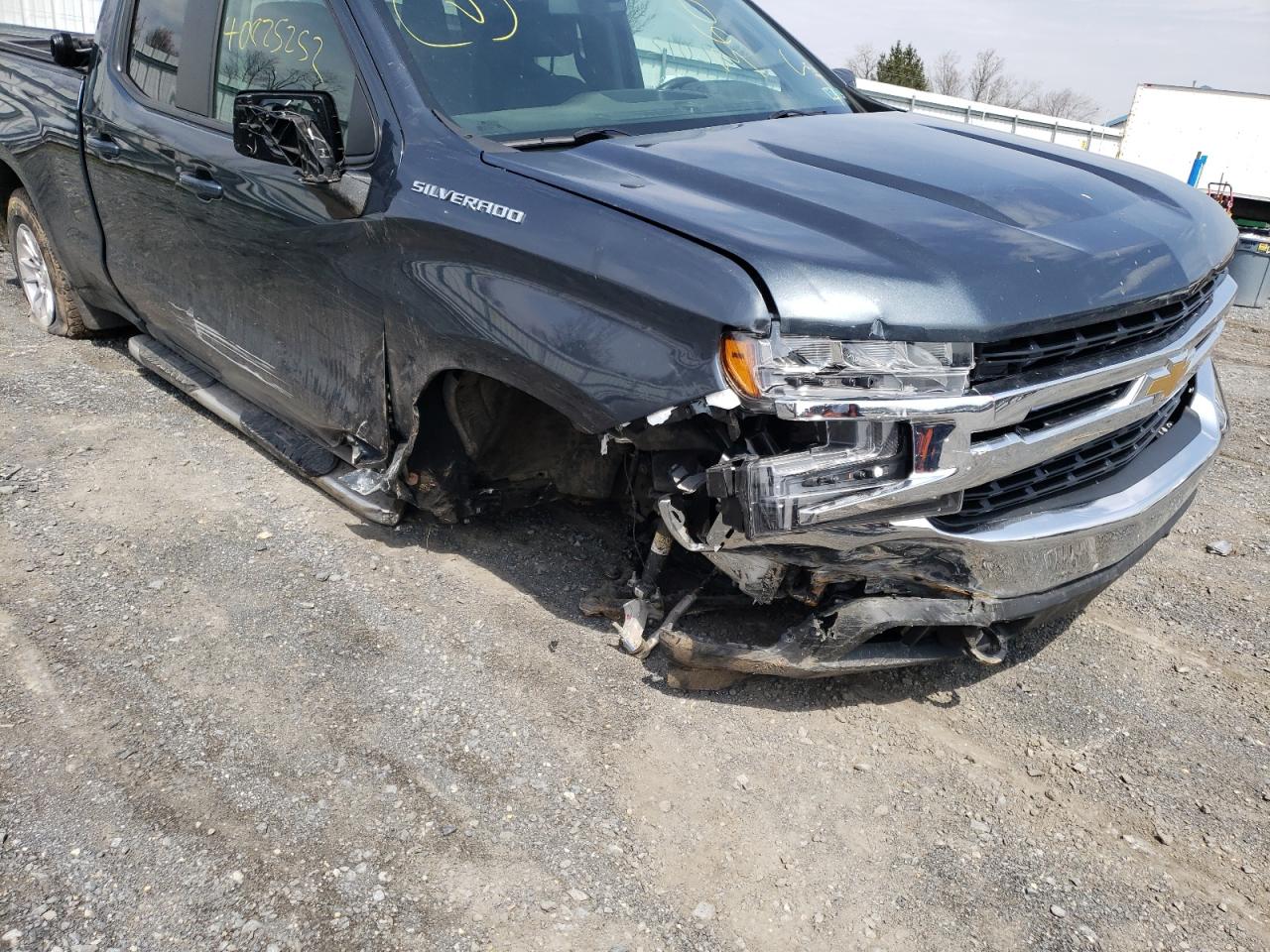 Photo 9 from auction – 2019 CHEVROLET SILVERADO with VIN 1GCRYDED8KZ219418