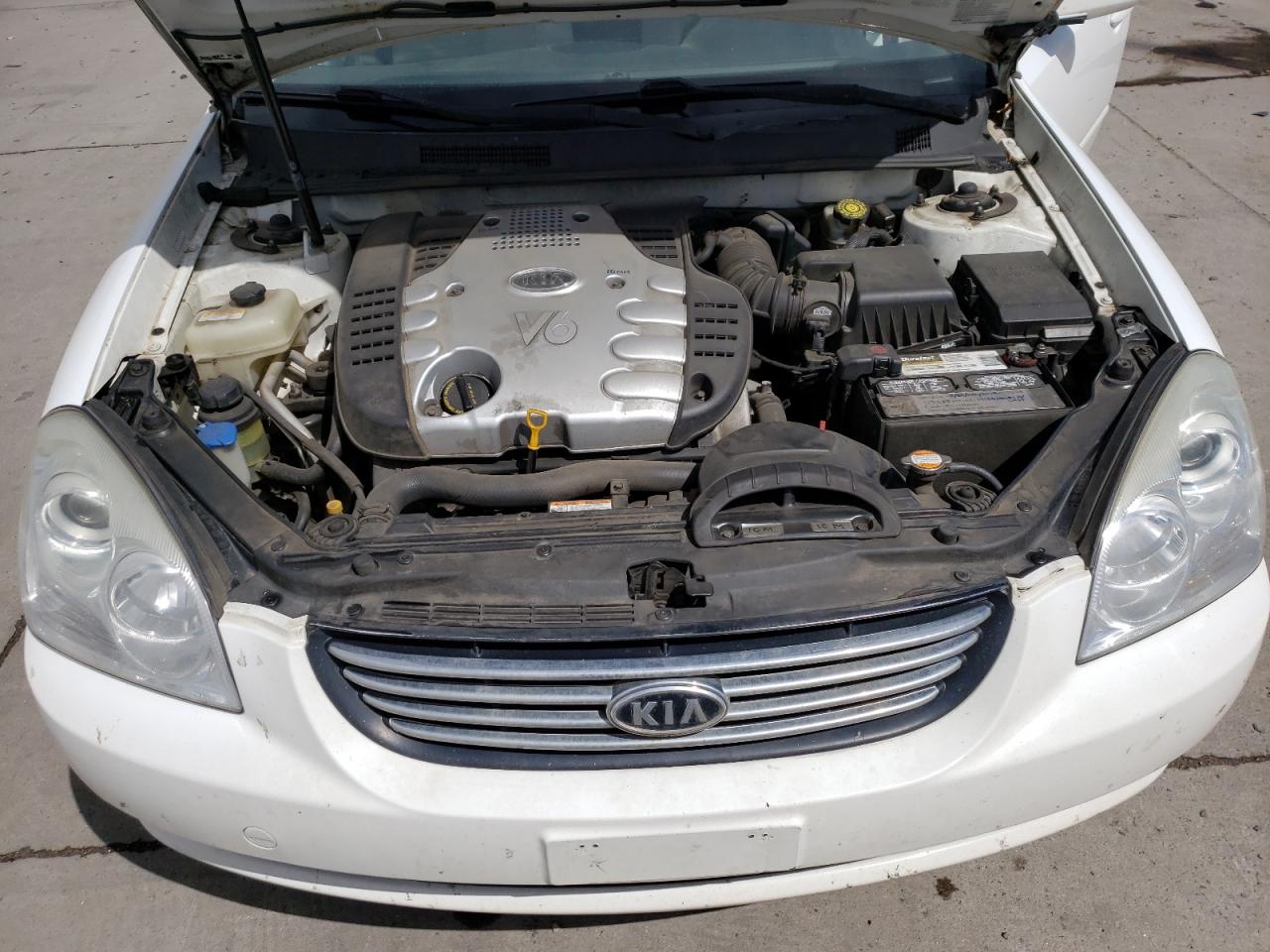 Photo 7 from auction – 2006 KIA OPTIMA LX with VIN KNAGE124465035557