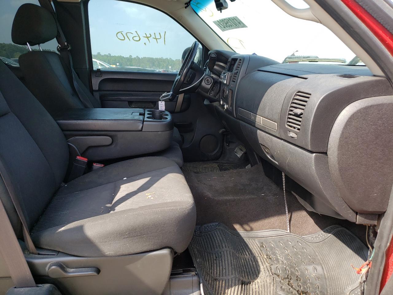 Photo 5 from auction – 2012 CHEVROLET SILVERADO with VIN 1GCRCSE08CZ100463