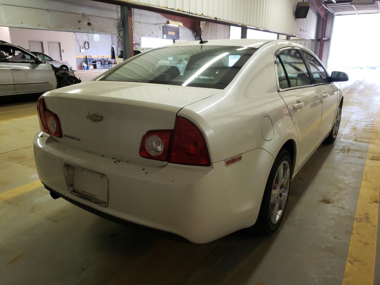 Photo 4 from auction – 2010 CHEVROLET MALIBU 2LT with VIN 1G1ZD5EBXA4139168