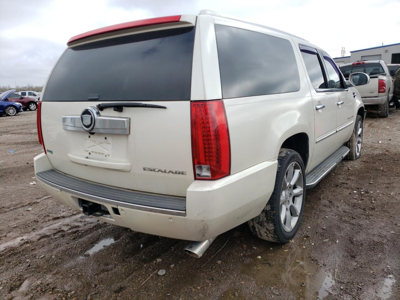 Photo 4 from auction – 2012 CADILLAC ESCALADE E with VIN 1GYS4HEF7CR263511
