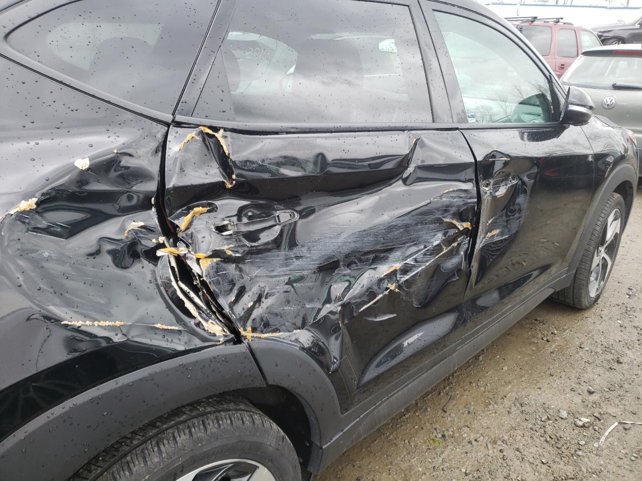 Photo 9 from auction – 2016 HYUNDAI TUCSON LIM with VIN KM8J3CA27GU253103