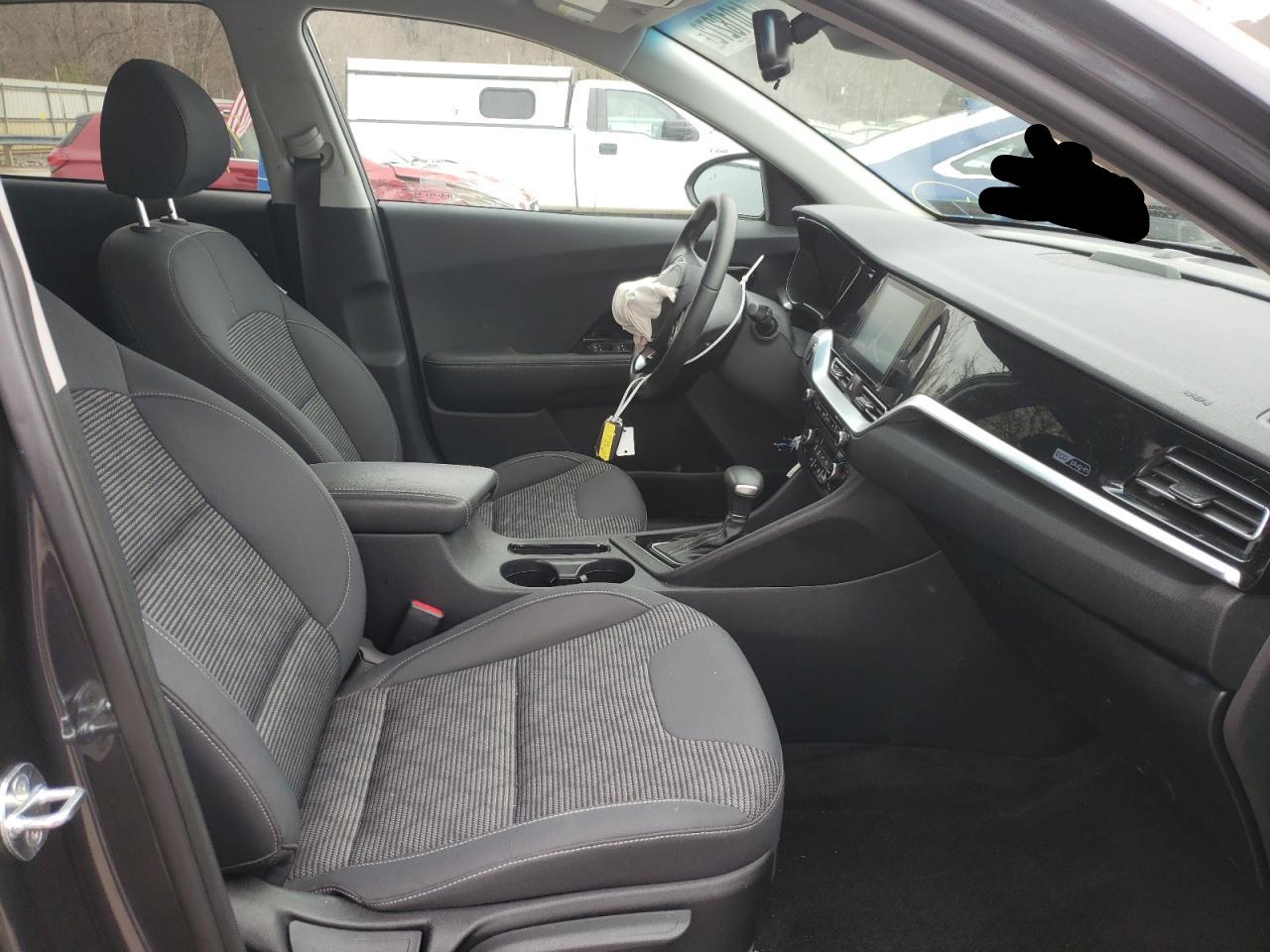 Photo 5 from auction – 2021 KIA NIRO LXS with VIN KNDCM3LD0M5484309