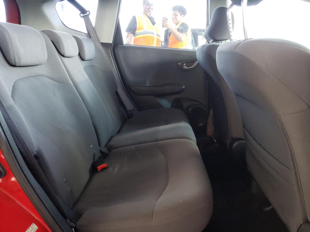 Photo 6 from auction – 2009 HONDA FIT with VIN JHMGE88219S048756