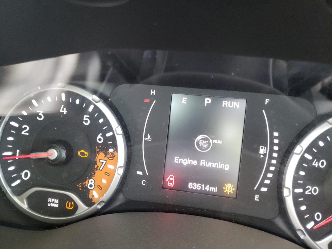 Photo 8 from auction – 2016 JEEP RENEGADE L with VIN ZACCJBBT6GPE10903