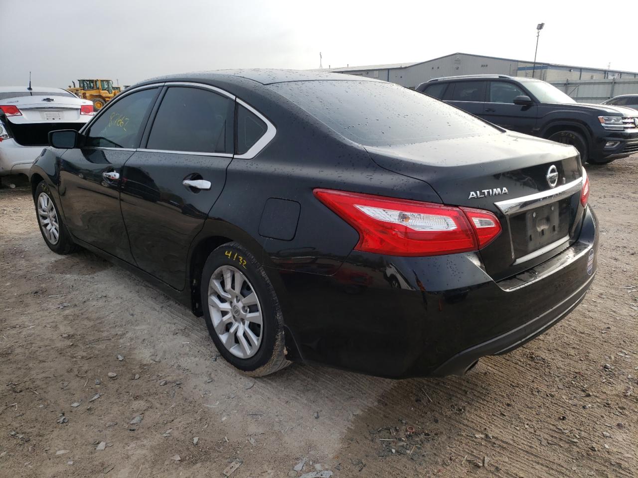 Photo 3 from auction – 2016 NISSAN ALTIMA 2.5 with VIN 1N4AL3AP4GC128782