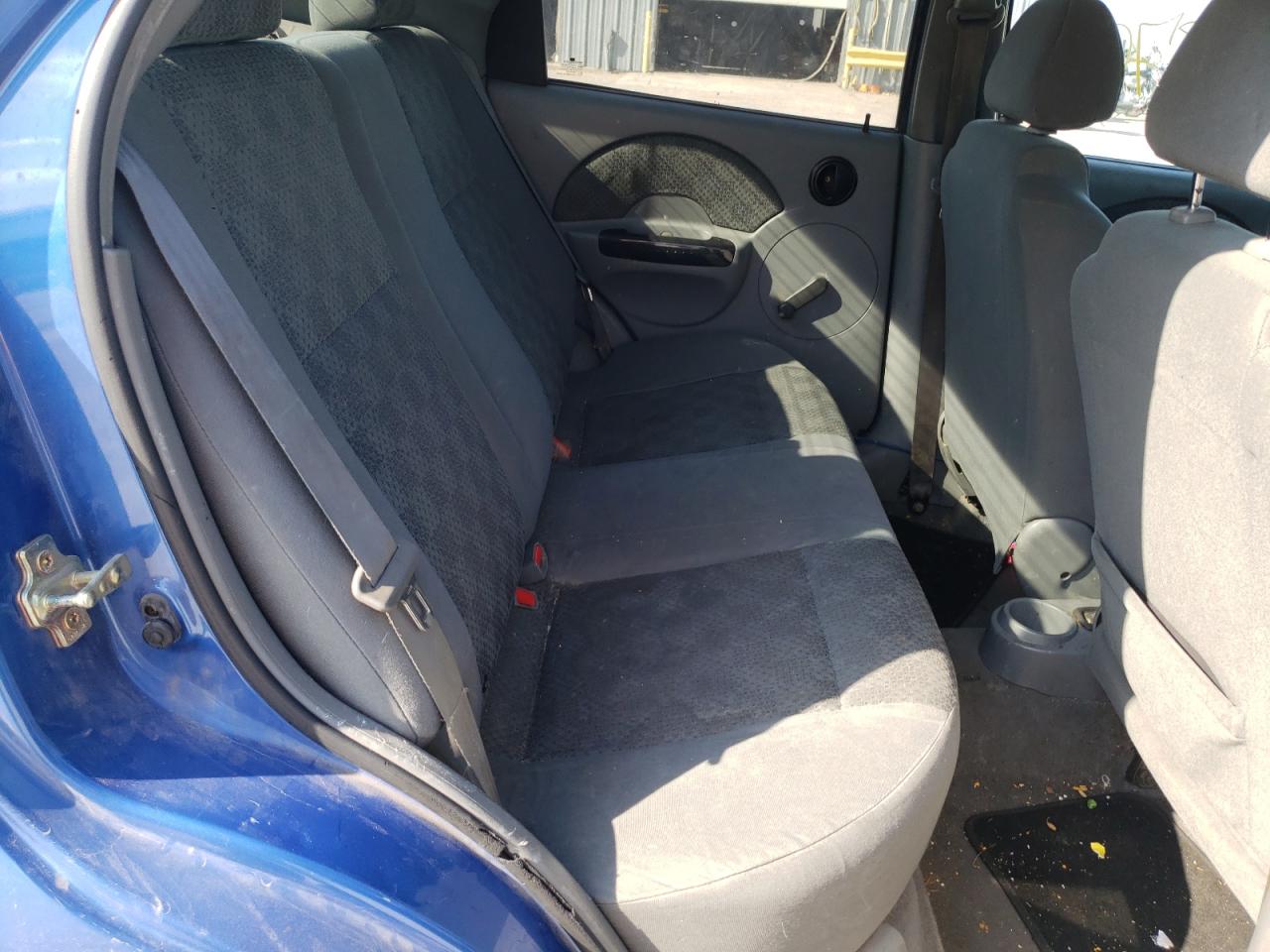 Photo 6 from auction – 2005 CHEVROLET AVEO BASE with VIN KL1TD52605B423695