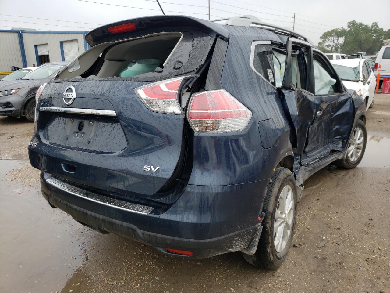 Photo 4 from auction – 2016 NISSAN ROGUE S with VIN 5N1AT2MT9GC923853