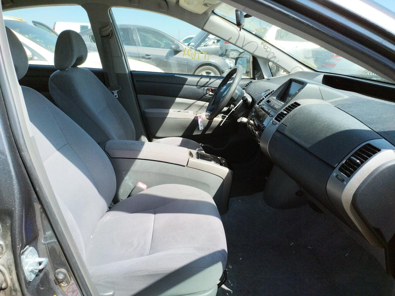 Photo 5 from auction – 2008 TOYOTA PRIUS with VIN JTDKB20U683366167