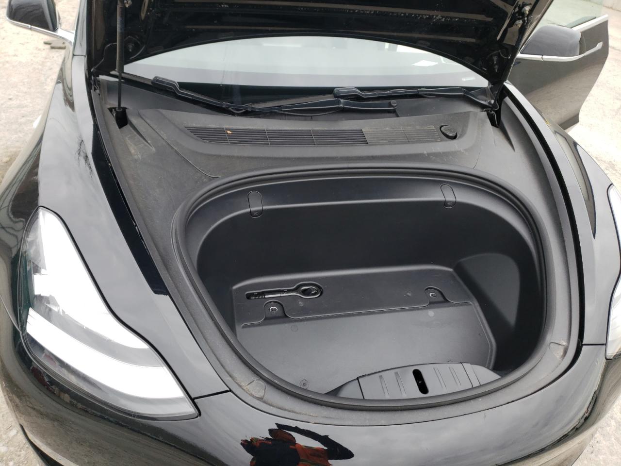 Photo 7 from auction – 2019 TESLA MODEL 3 with VIN 5YJ3E1EB5KF511321