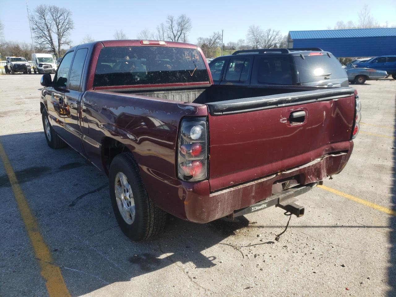 Photo 3 from auction – 2001 CHEVROLET SILVERADO with VIN 2GCEC19TX11147772