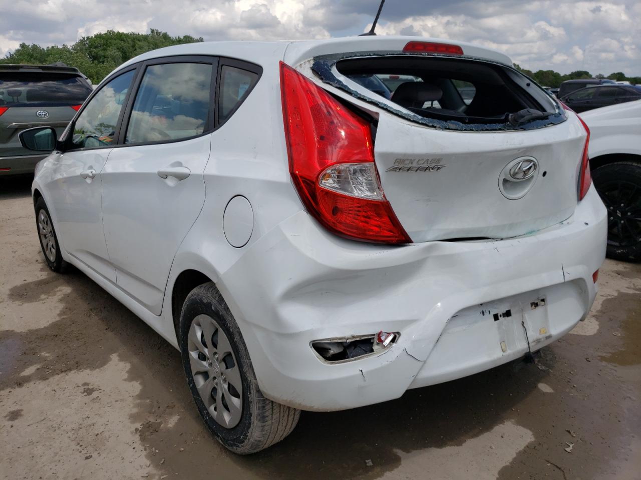 Photo 3 from auction – 2017 HYUNDAI ACCENT SE with VIN KMHCT5AE3HU320473