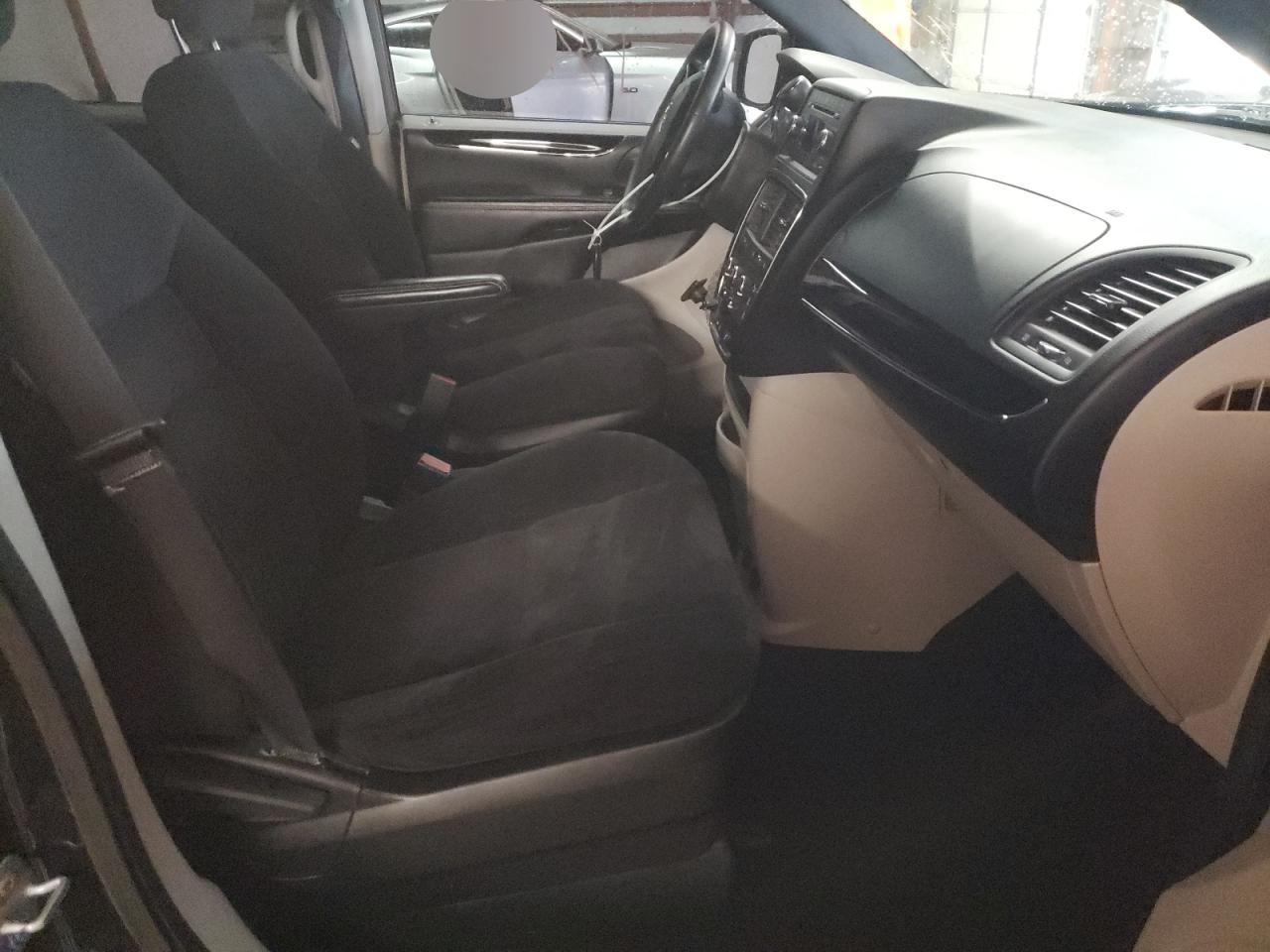 Photo 5 from auction – 2014 DODGE GRAND CARA with VIN 2C4RDGBGXER345063