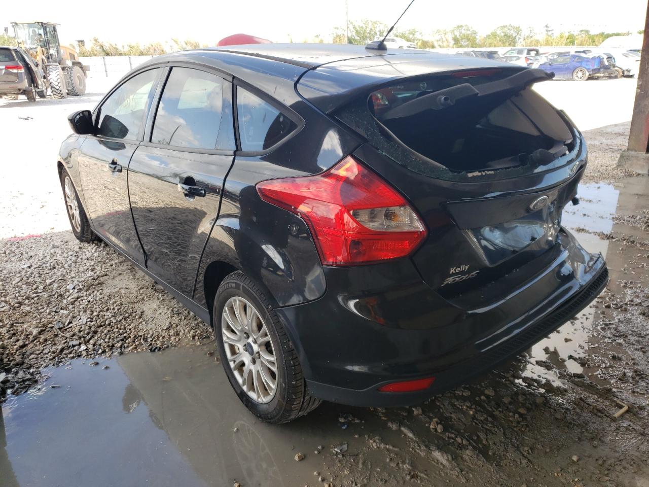 Photo 3 from auction – 2012 FORD FOCUS SE with VIN 1FAHP3K23CL136274