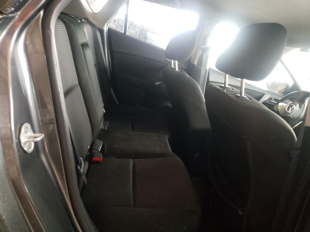Photo 6 from auction – 2012 MAZDA 3 I with VIN JM1BL1L71C1665244