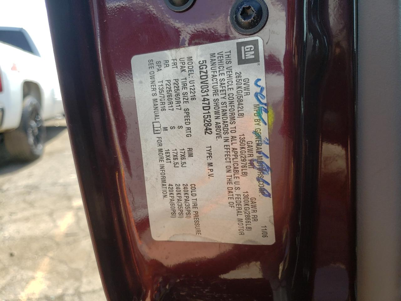 Photo 10 from auction – 2007 SATURN RELAY 2 with VIN 5GZDV03147D152842