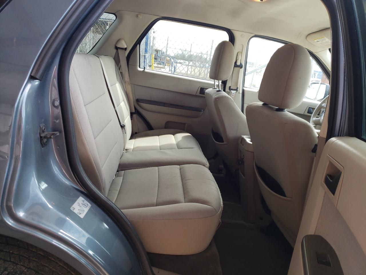 Photo 6 from auction – 2011 FORD ESCAPE XLT with VIN 1FMCU9DG6BKB18439