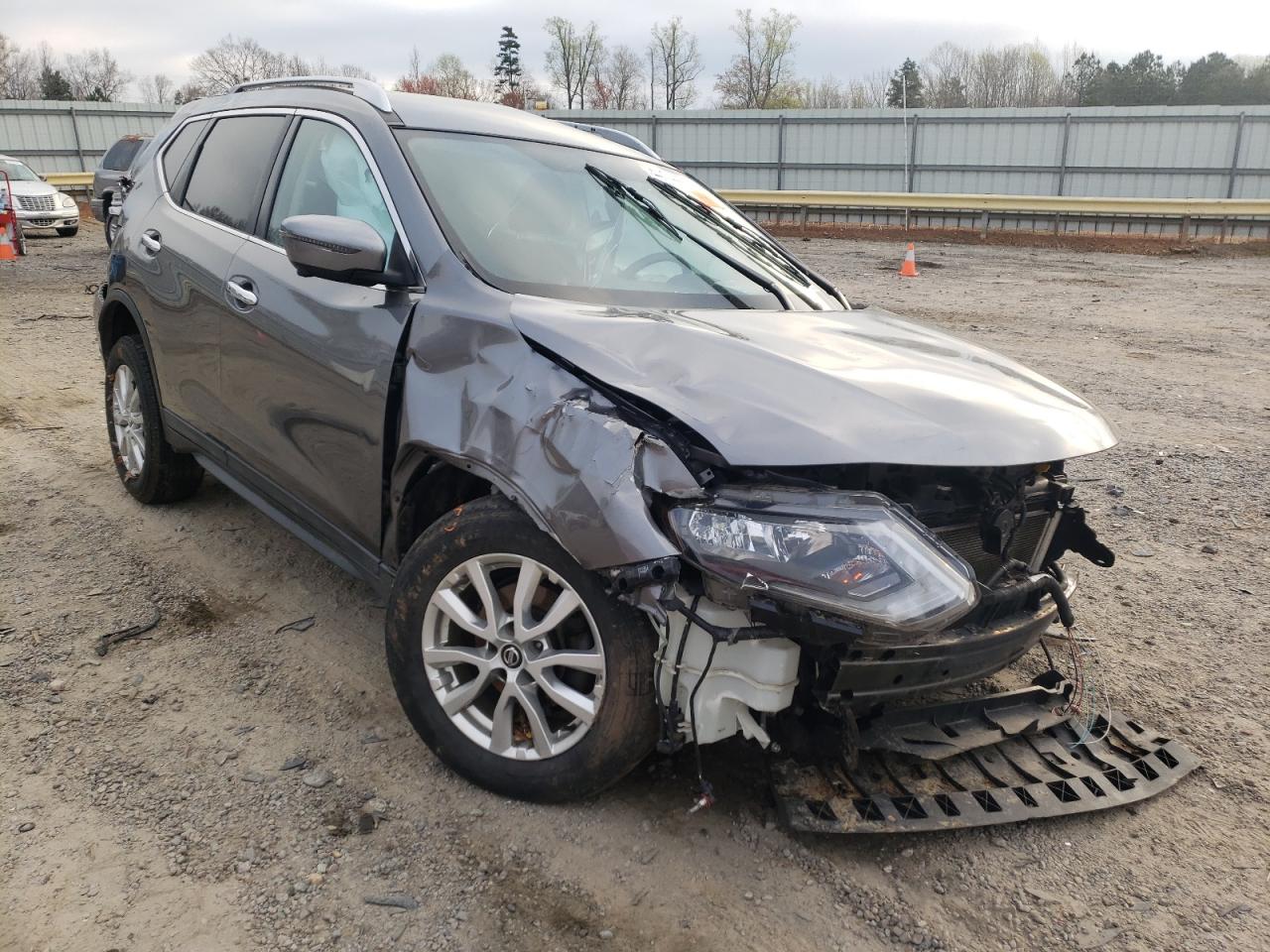 NISSAN ROGUE S 2017 with VIN KNMAT2MVXHP540519 - Photo from auction