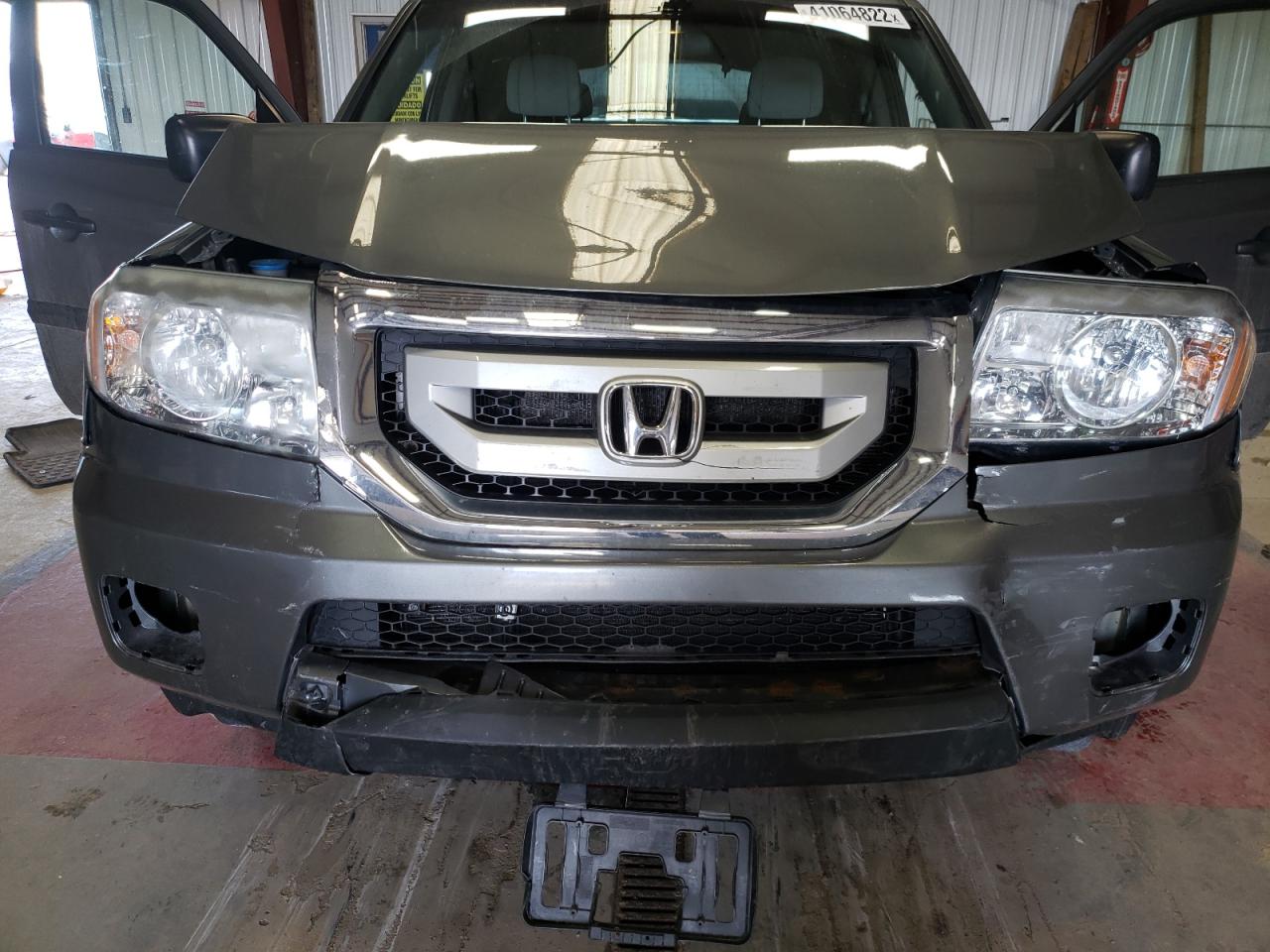 Photo 7 from auction – 2009 HONDA PILOT LX with VIN 5FNYF48279B027418