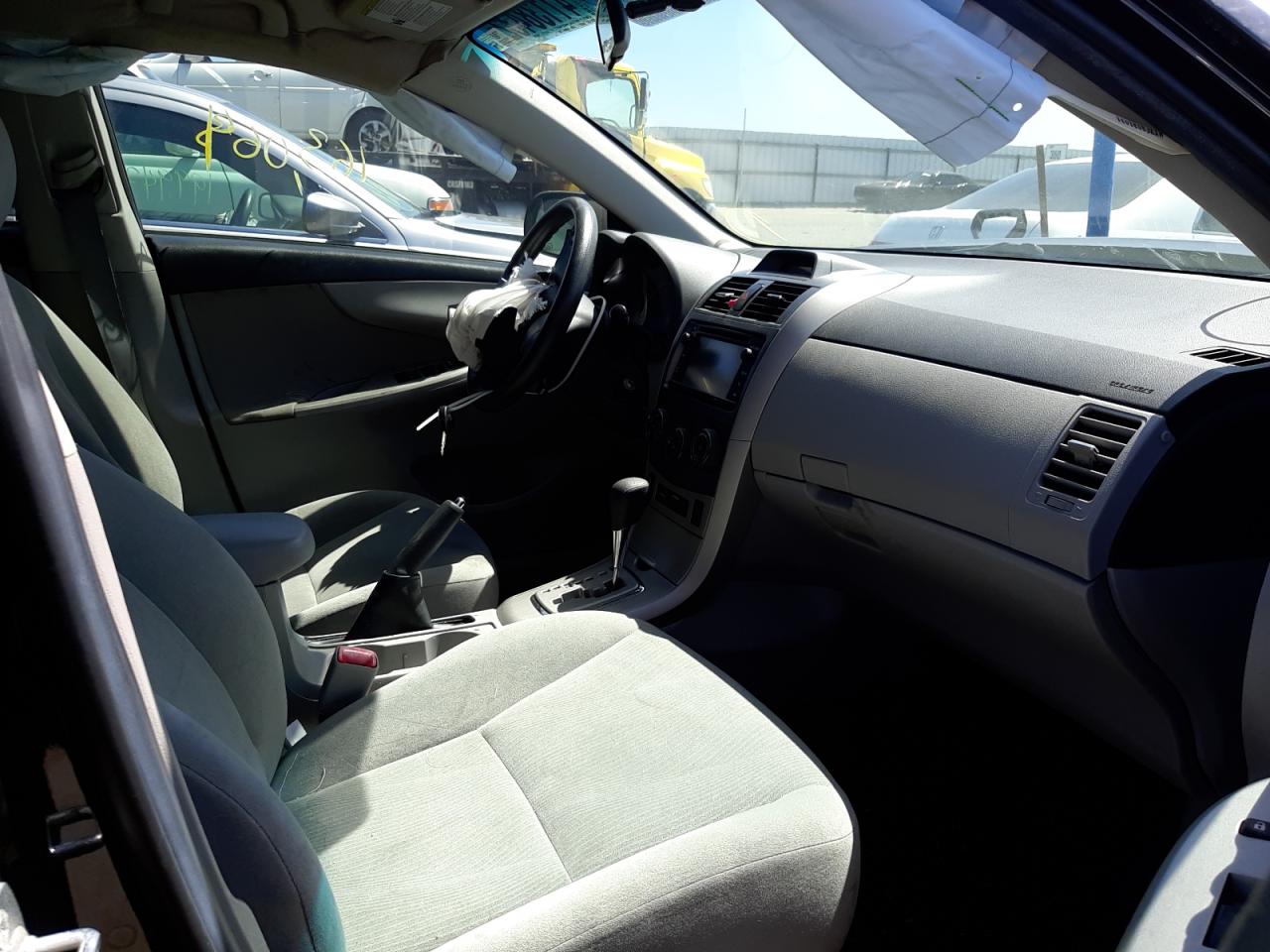 Photo 5 from auction – 2013 TOYOTA COROLLA with VIN 5YFBU4EE8DP158137