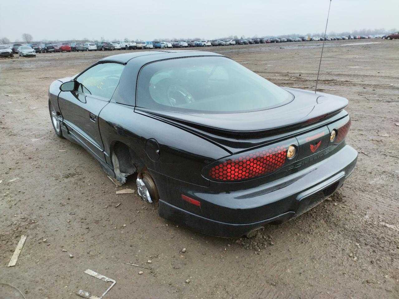 Photo 3 from auction – 2002 PONTIAC FIREBIRD with VIN 2G2FS22K122134780