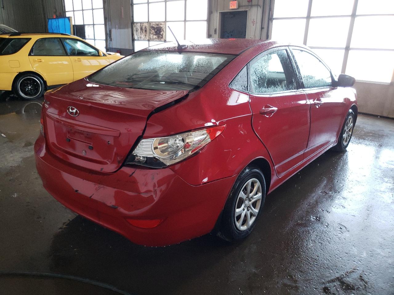 Photo 4 from auction – 2012 HYUNDAI ACCENT GLS with VIN KMHCT4AE3CU126111