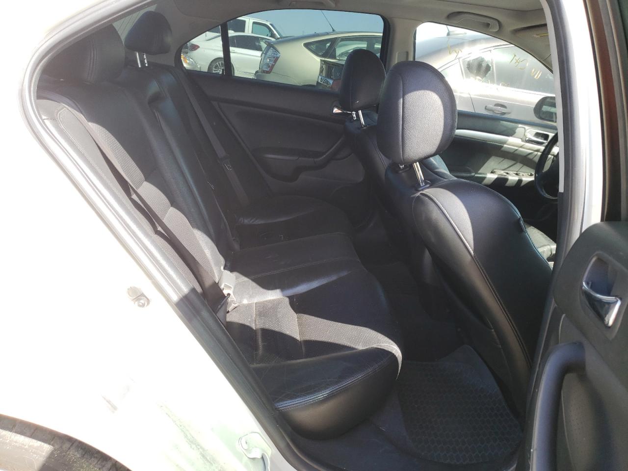 Photo 6 from auction – 2006 ACURA TSX with VIN JH4CL96996C036855