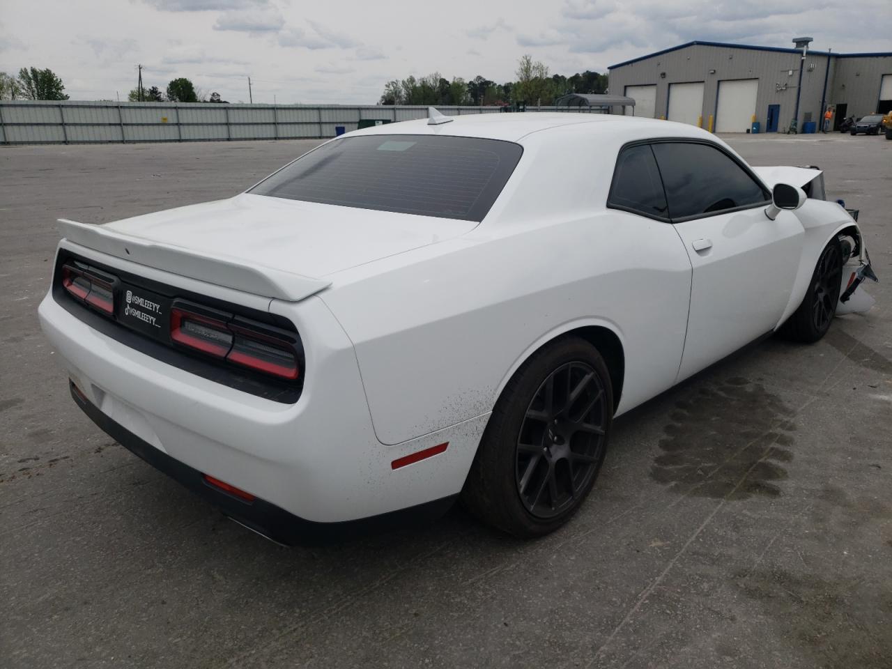 Photo 4 from auction – 2018 DODGE CHALLENGER with VIN 2C3CDZBTXJH144704