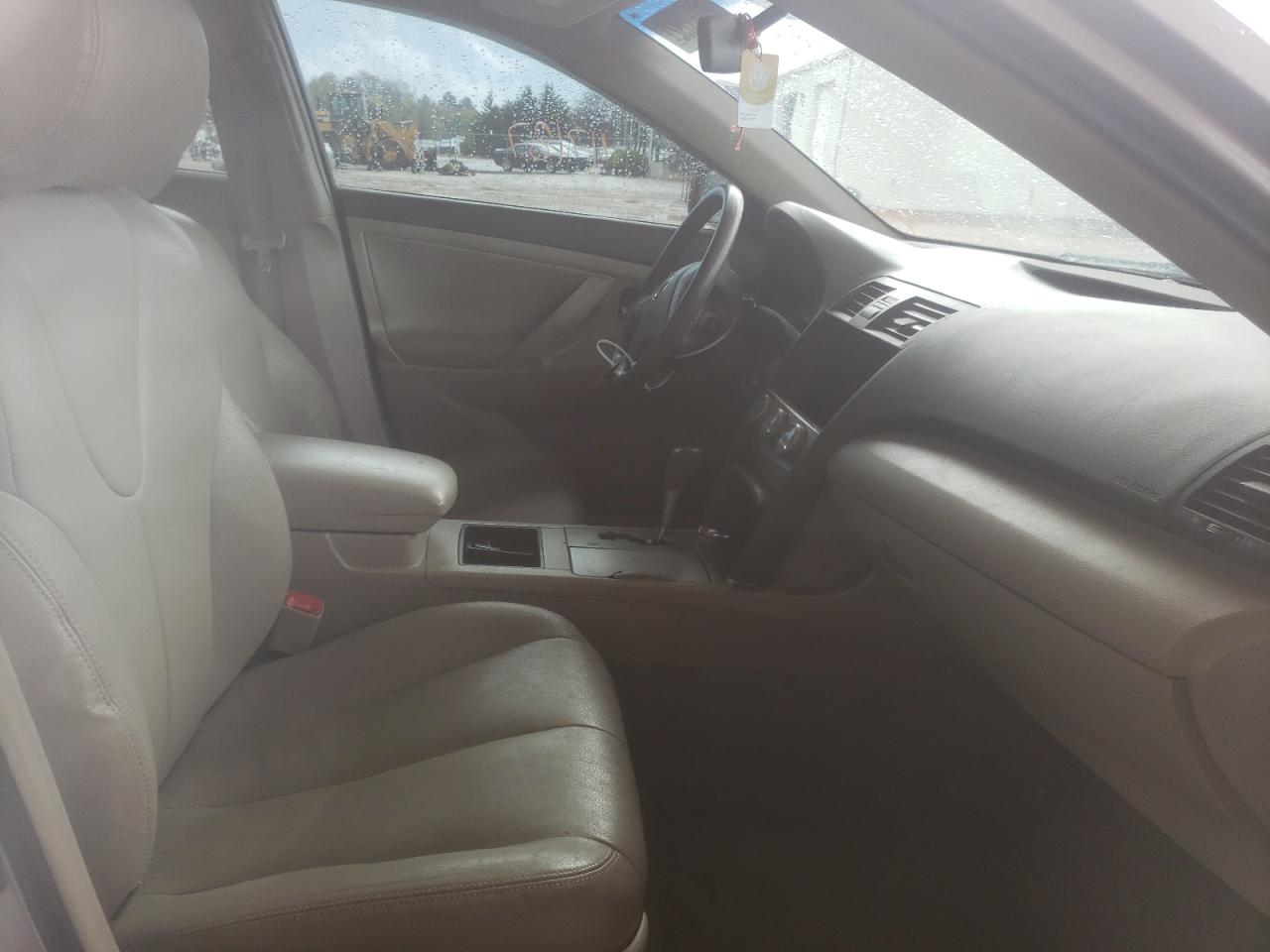 Photo 5 from auction – 2009 TOYOTA CAMRY BASE with VIN 4T1BE46K79U861803