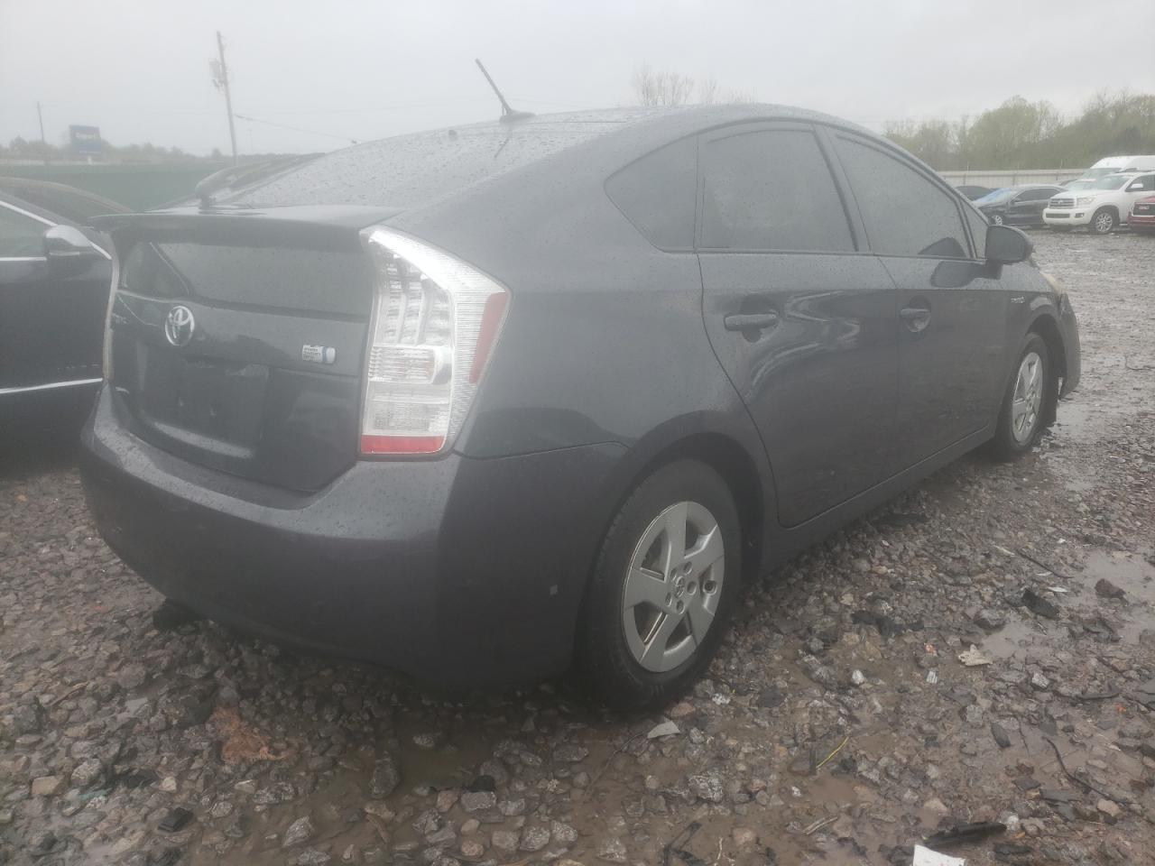 Photo 4 from auction – 2011 TOYOTA PRIUS with VIN JTDKN3DU1B0310945
