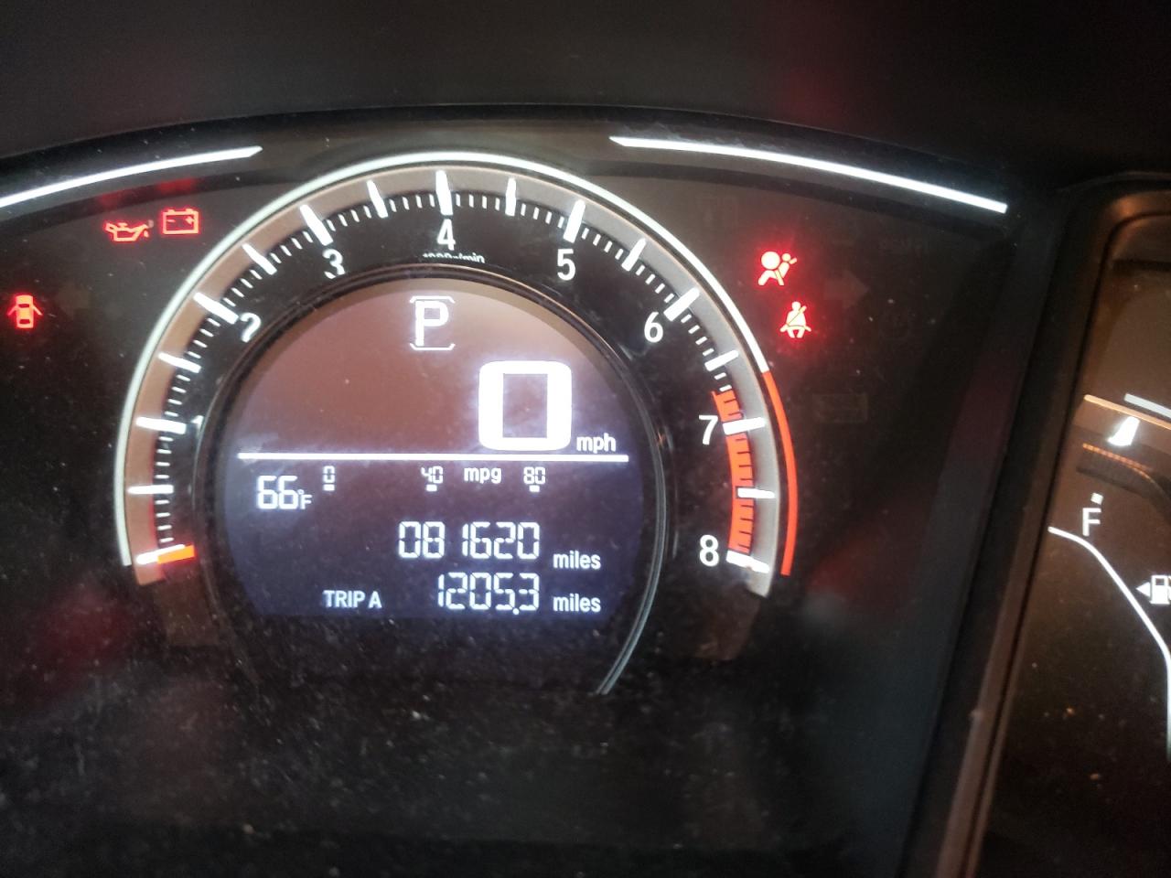 Photo 8 from auction – 2017 HONDA CIVIC LX with VIN 19XFC2F57HE230945