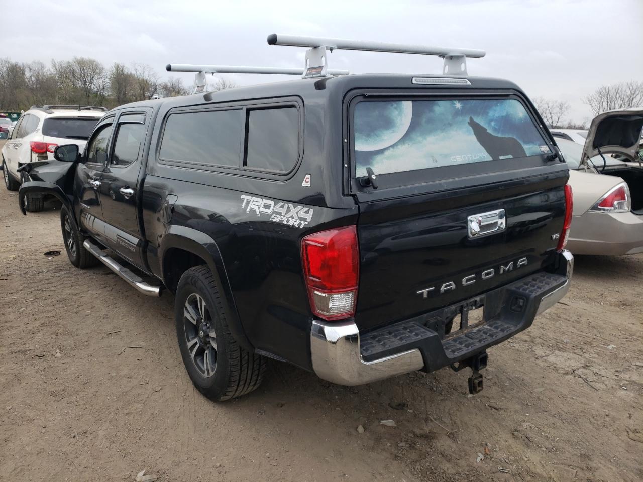 Photo 3 from auction – 2017 TOYOTA TACOMA DOU with VIN 3TMDZ5BN2HM013922