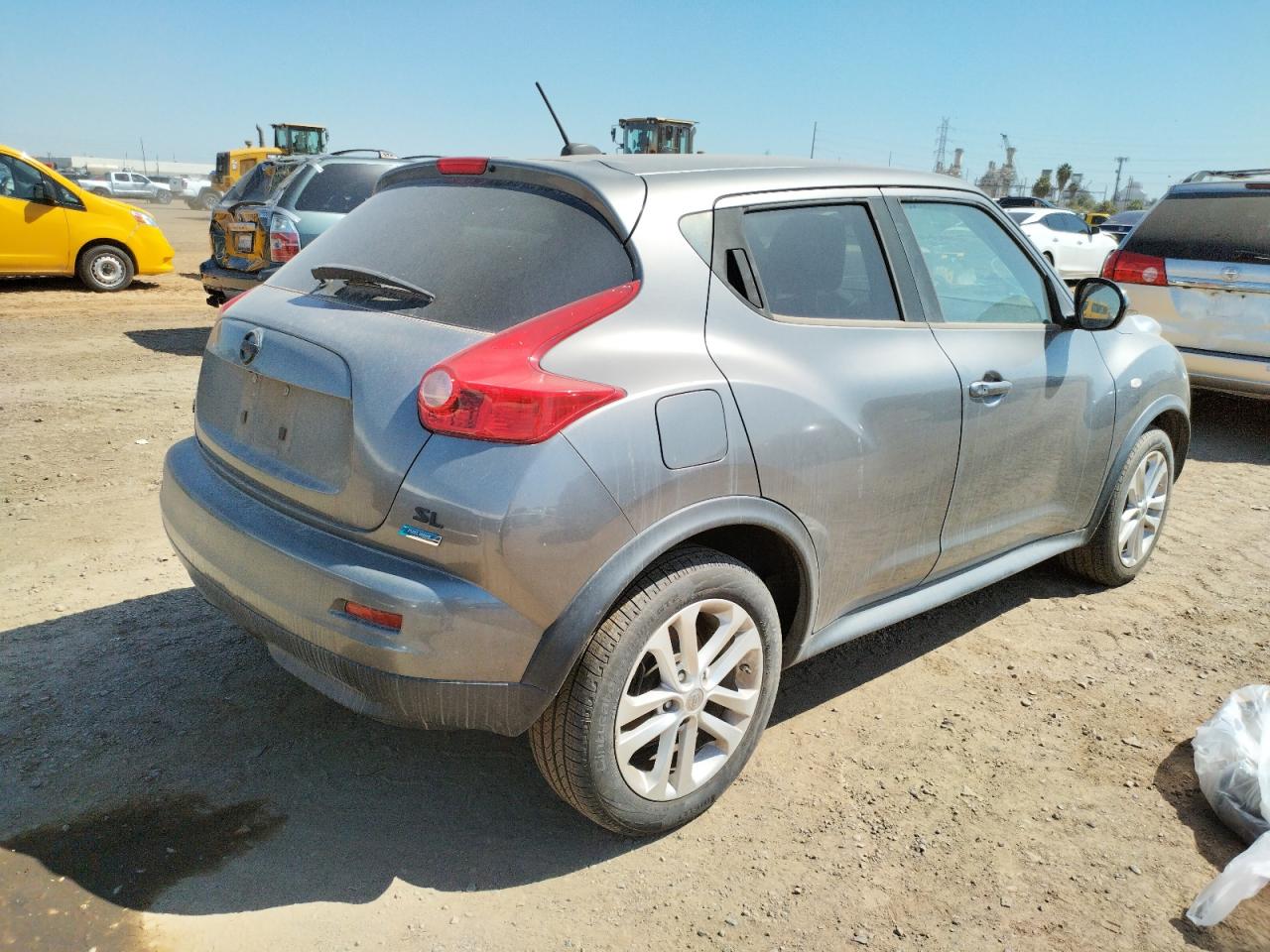 Photo 4 from auction – 2012 NISSAN JUKE S with VIN JN8AF5MR8CT100301