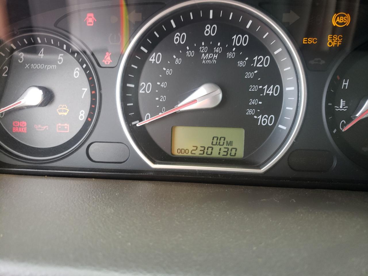 Photo 8 from auction – 2007 HYUNDAI SONATA SE with VIN 5NPEU46F87H239998