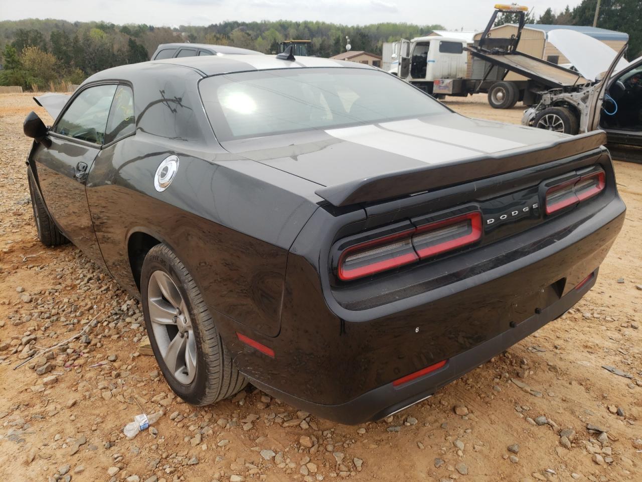 Photo 3 from auction – 2016 DODGE CHALLENGER with VIN 2C3CDZAG2GH308900