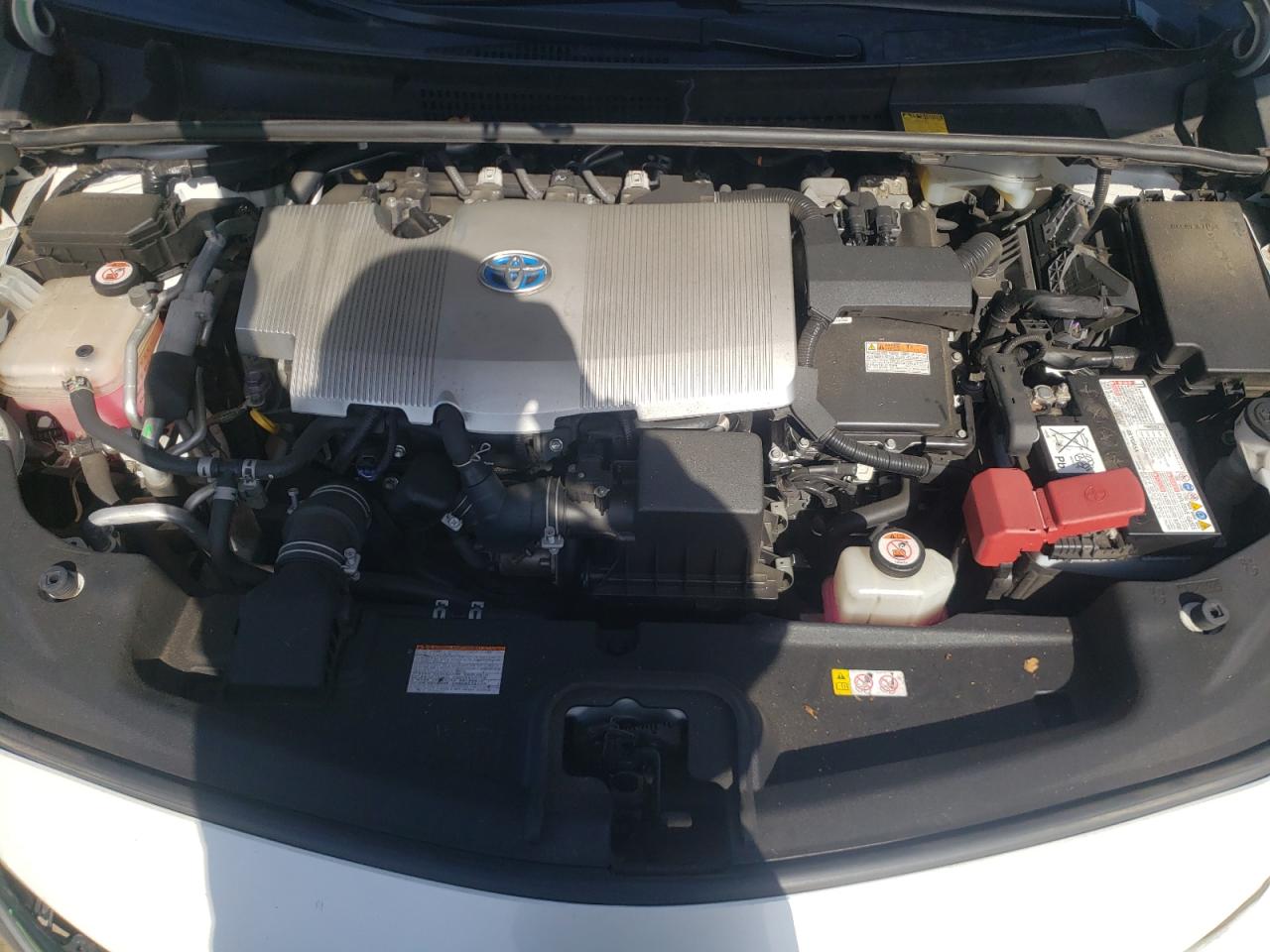Photo 7 from auction – 2017 TOYOTA PRIUS PRIM with VIN JTDKARFP2H3053176