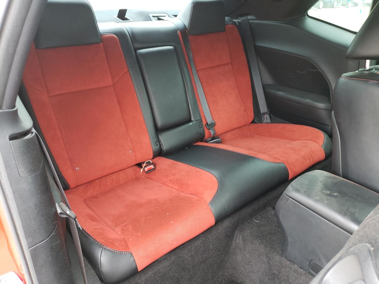 Photo 6 from auction – 2015 DODGE CHALLENGER with VIN 2C3CDZBT6FH744501