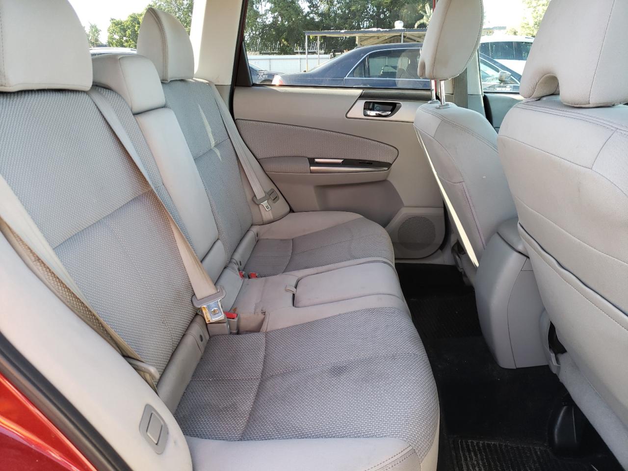 Photo 6 from auction – 2012 SUBARU FORESTER 2 with VIN JF2SHADC2CH401763