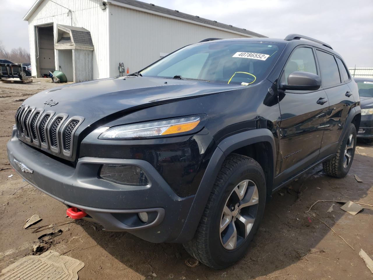 Photo 2 from auction – 2017 JEEP CHEROKEE T with VIN 1C4PJMBS0HW558411