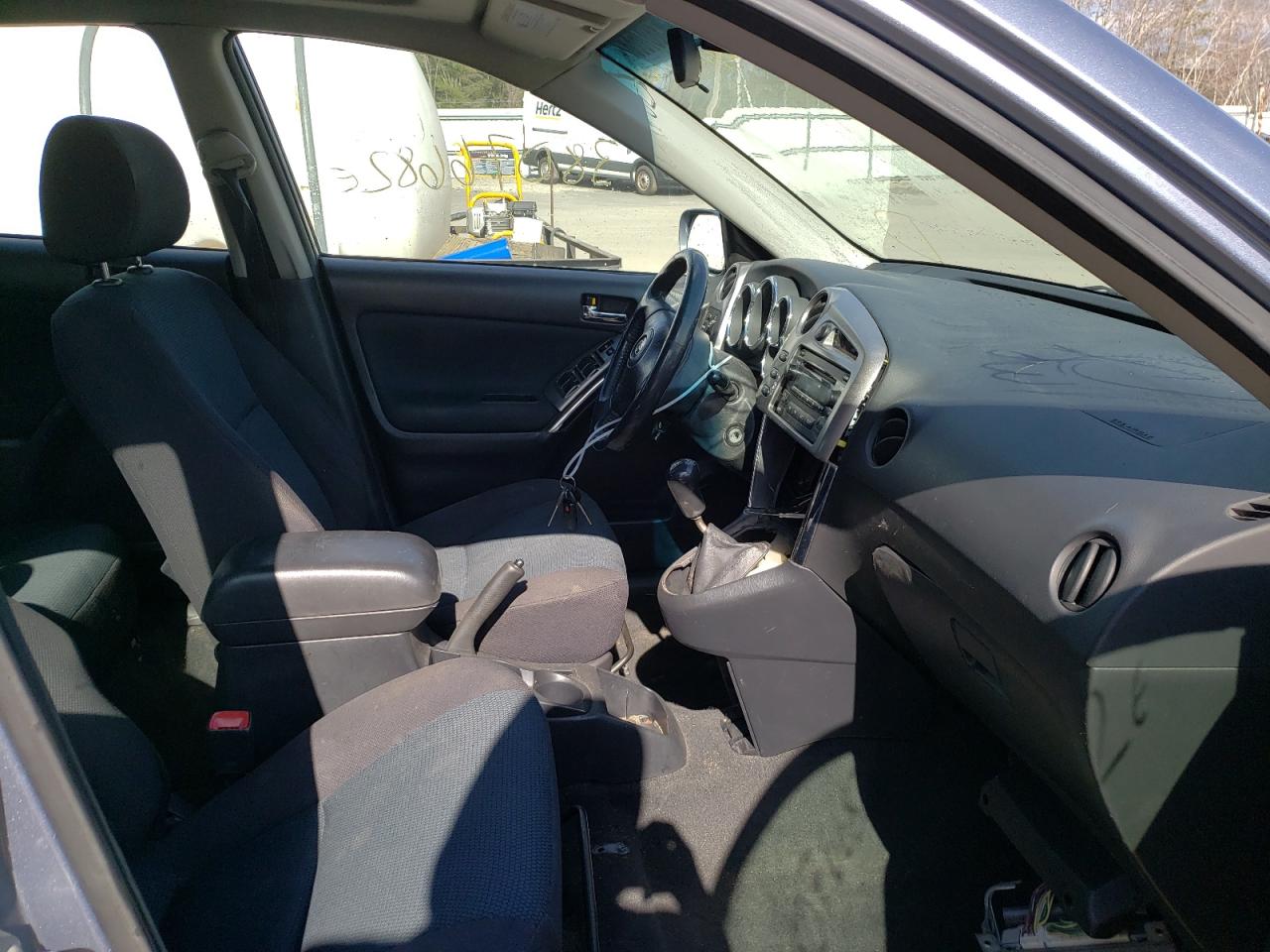 Photo 5 from auction – 2005 TOYOTA COROLLA MA with VIN 2T1KR32E05C456828