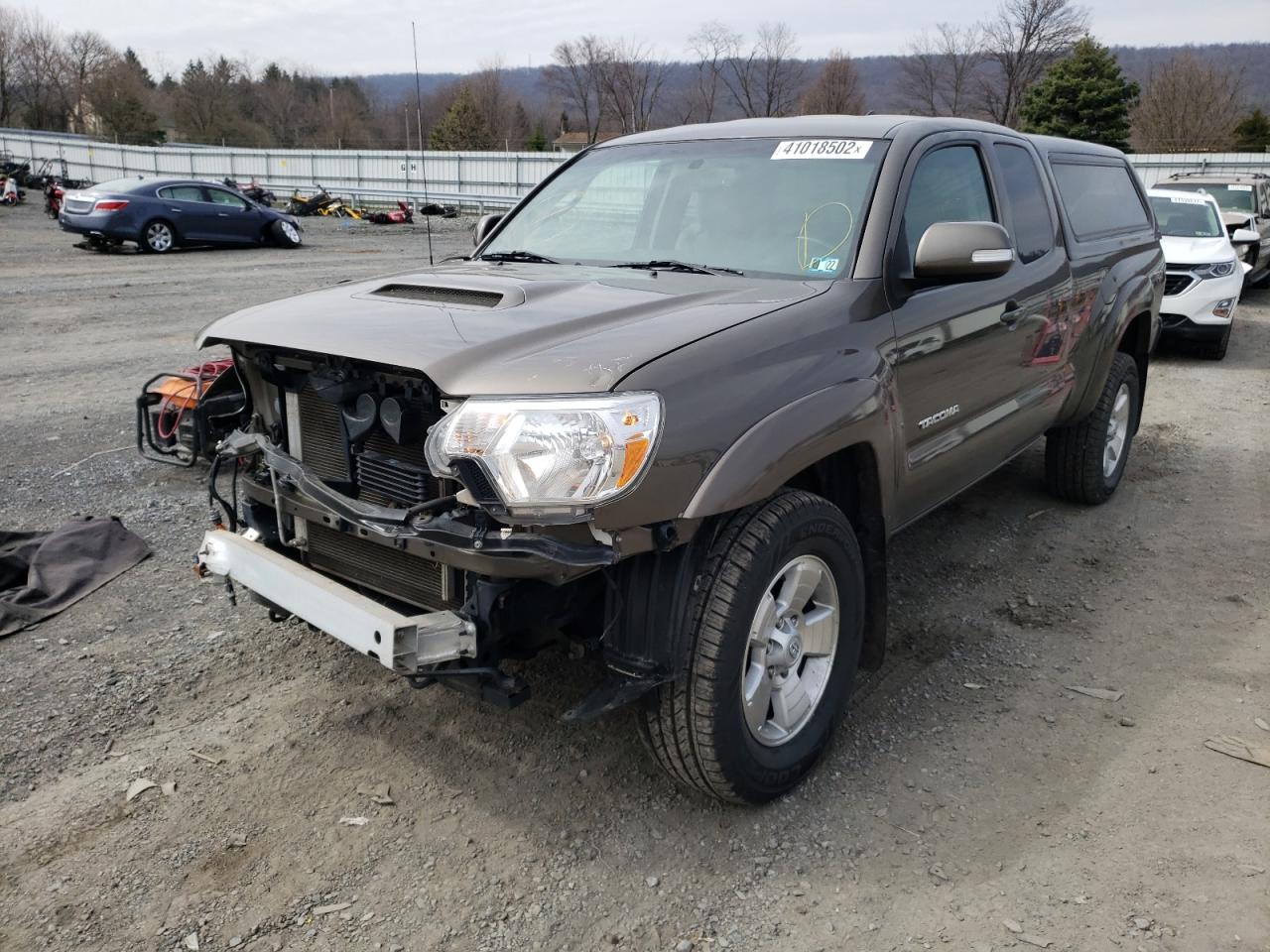 Photo 2 from auction – 2012 TOYOTA TACOMA with VIN 5TFUU4EN5CX043651