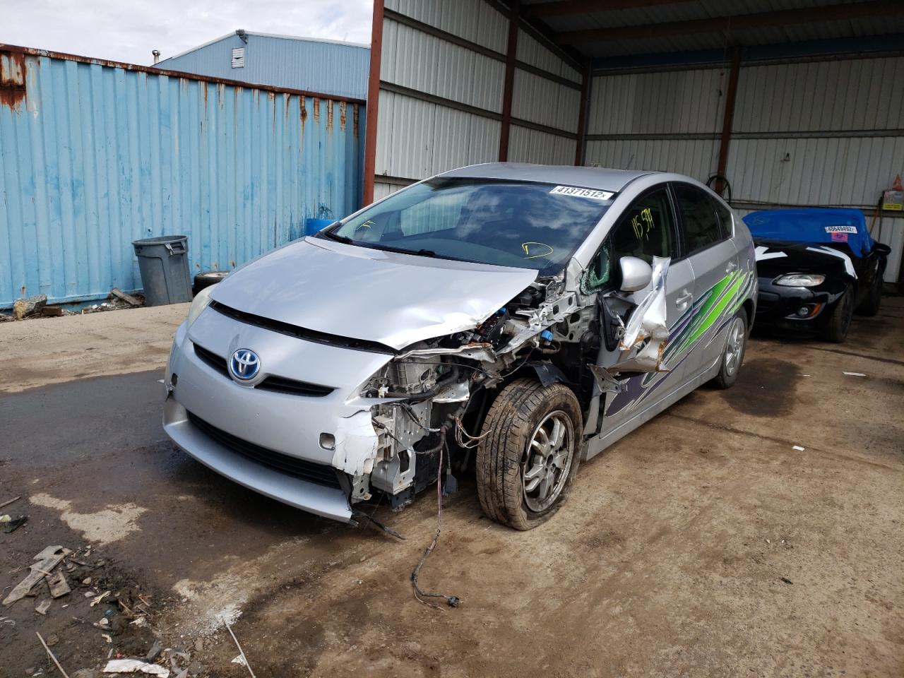 Photo 2 from auction – 2011 TOYOTA PRIUS with VIN JTDKN3DU3B1400849
