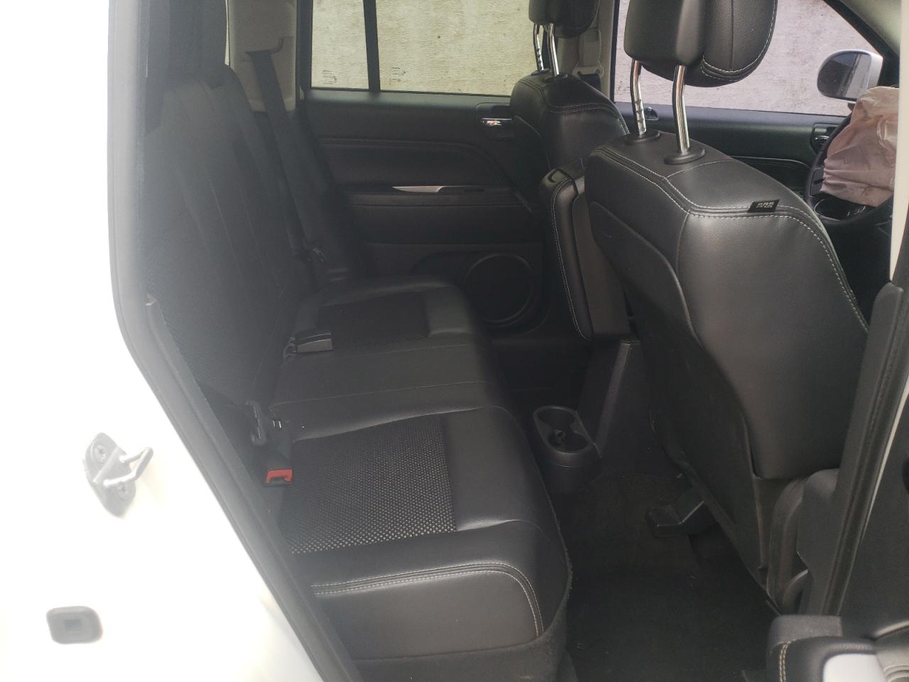 Photo 6 from auction – 2014 JEEP COMPASS LA with VIN 1C4NJDEB0ED665260