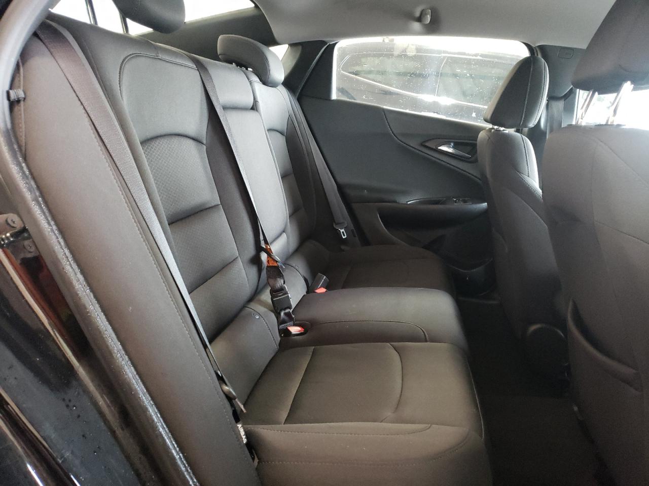 Photo 6 from auction – 2018 CHEVROLET MALIBU LS with VIN 1G1ZC5ST4JF271623