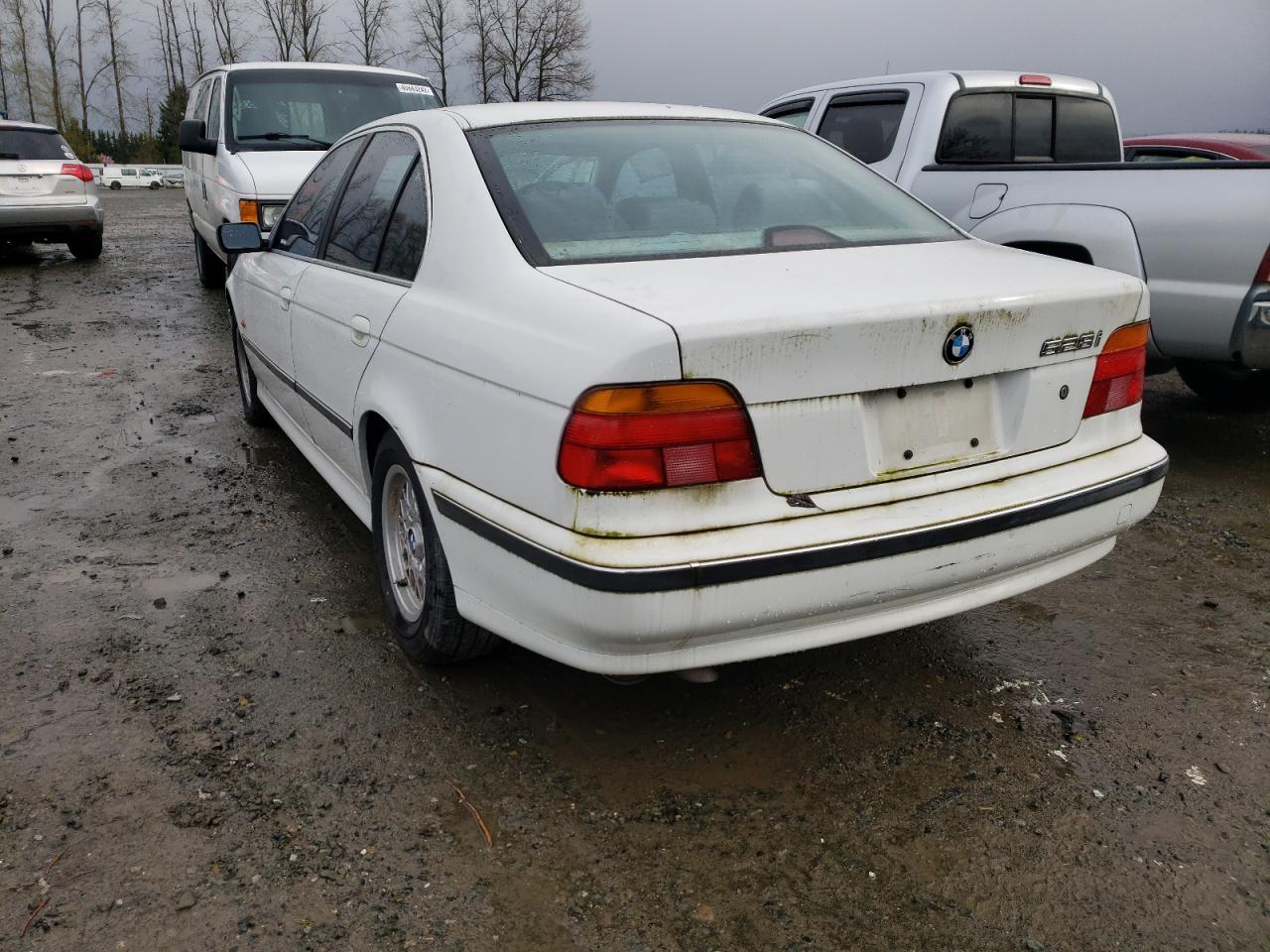 Photo 3 from auction – 1997 BMW 528 I AUTO with VIN WBADD6327VBW23128
