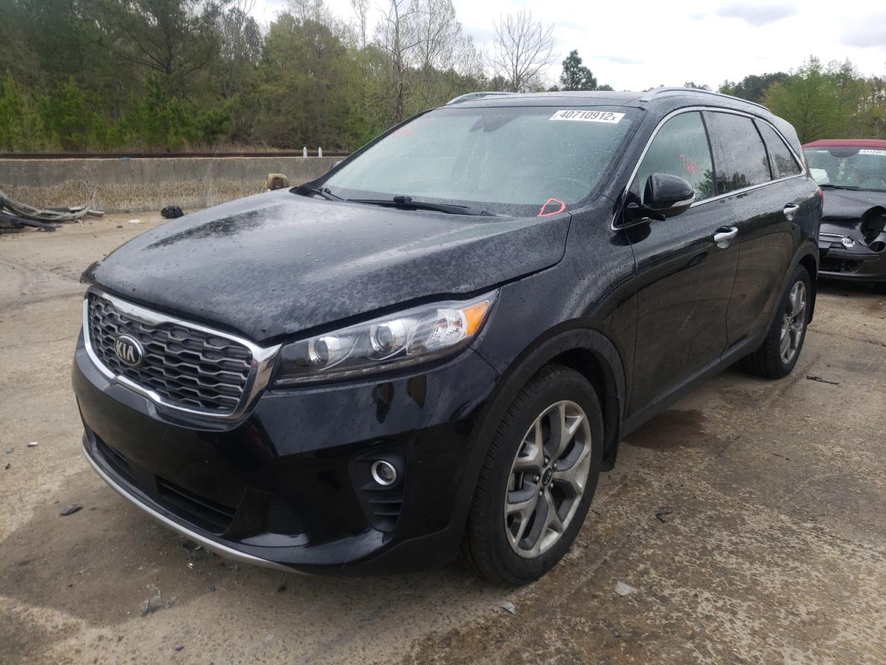 Photo 2 from auction – 2019 KIA SORENTO EX with VIN 5XYPH4A58KG608922